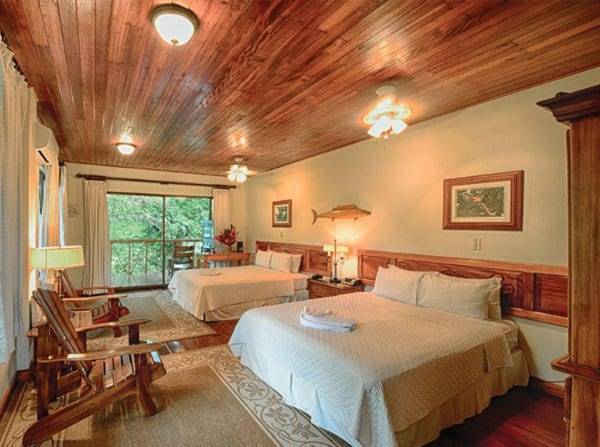 Crocodile Bay Resort